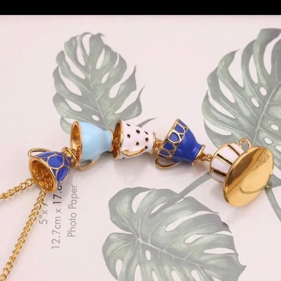 Gorgeous blue and white enamel coated tea cup set - Picture 7 of 12